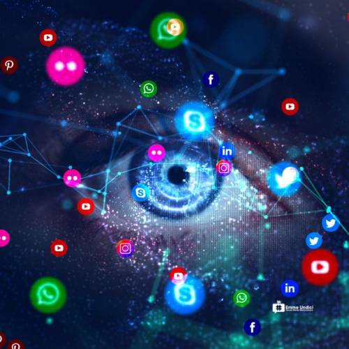 Un social media manager può aiutare il tuo ristorante a raggiungere un pubblico più ampio, costruire il riconoscimento del marchio e generare più vendite. Scopri perché assumere un social media manager per il ristorante è un investimento intelligente.